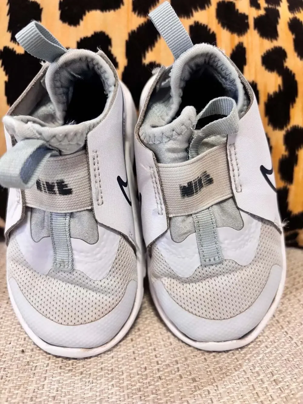 Nike Flex Runner 2 Size 4C Toddler White